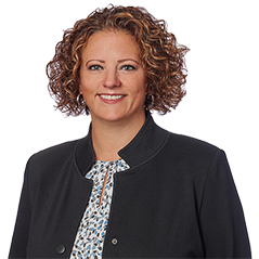 Photo of Leigh A. Maxa